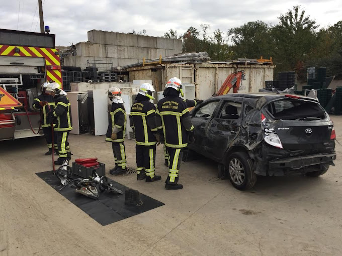 Aperçu des activités de la casse automobile ARCA CHUDEAU située à AVRILLE (49240)